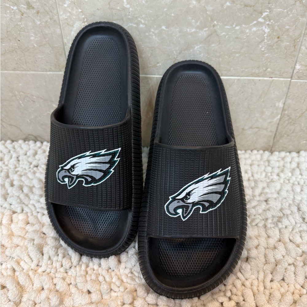 SALE🦅Philadelphia Eagles Unisex Black Slide Sandals